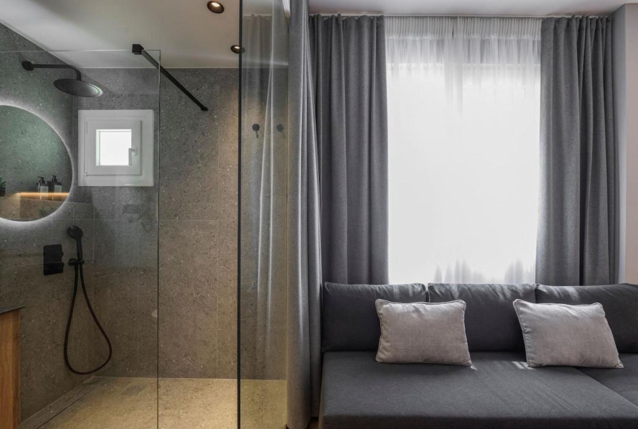 Aristotelian Virtues - Enkrateia Apartmán *