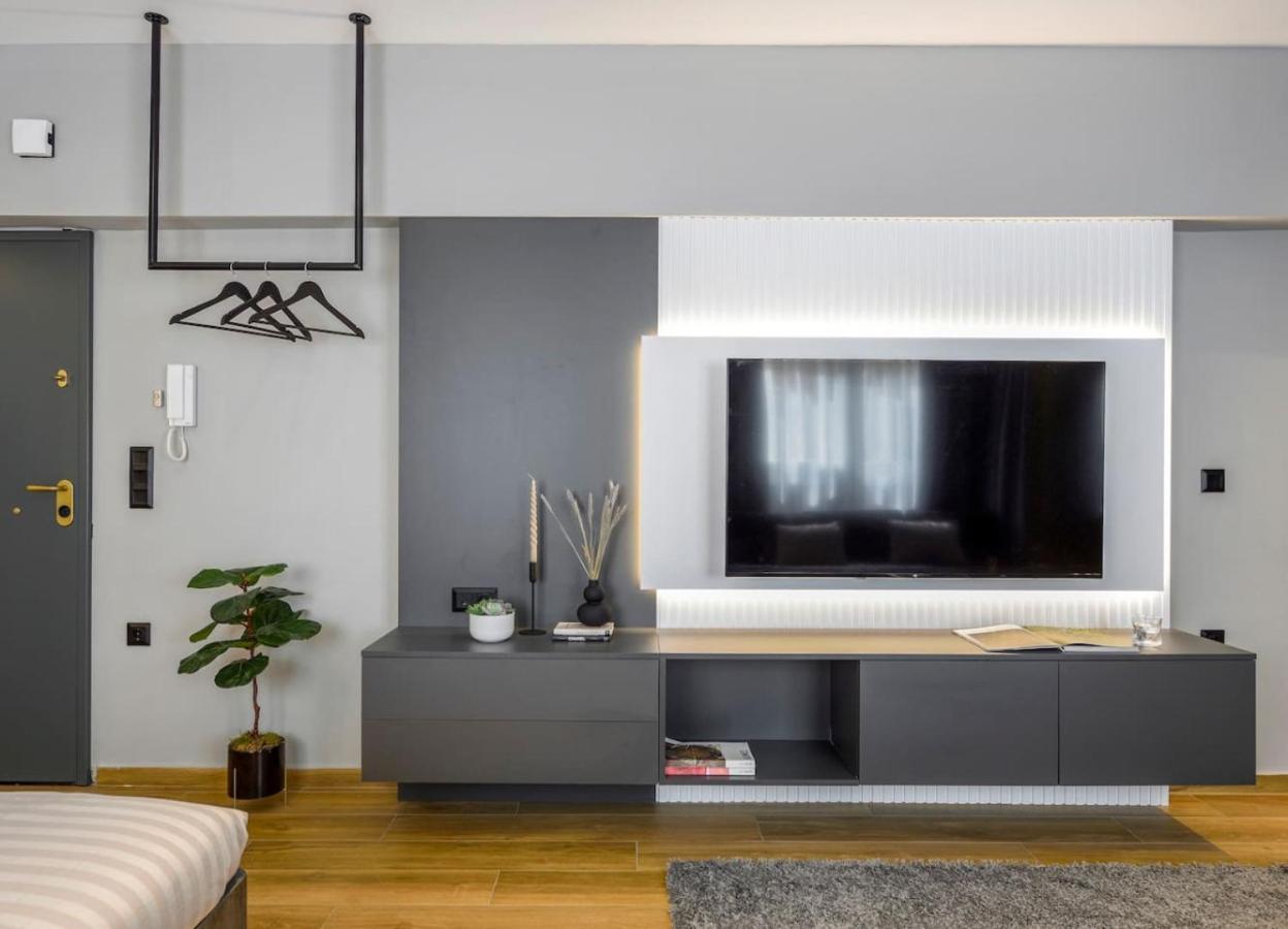 Aristotelian Virtues - Enkrateia Apartmán Soluň