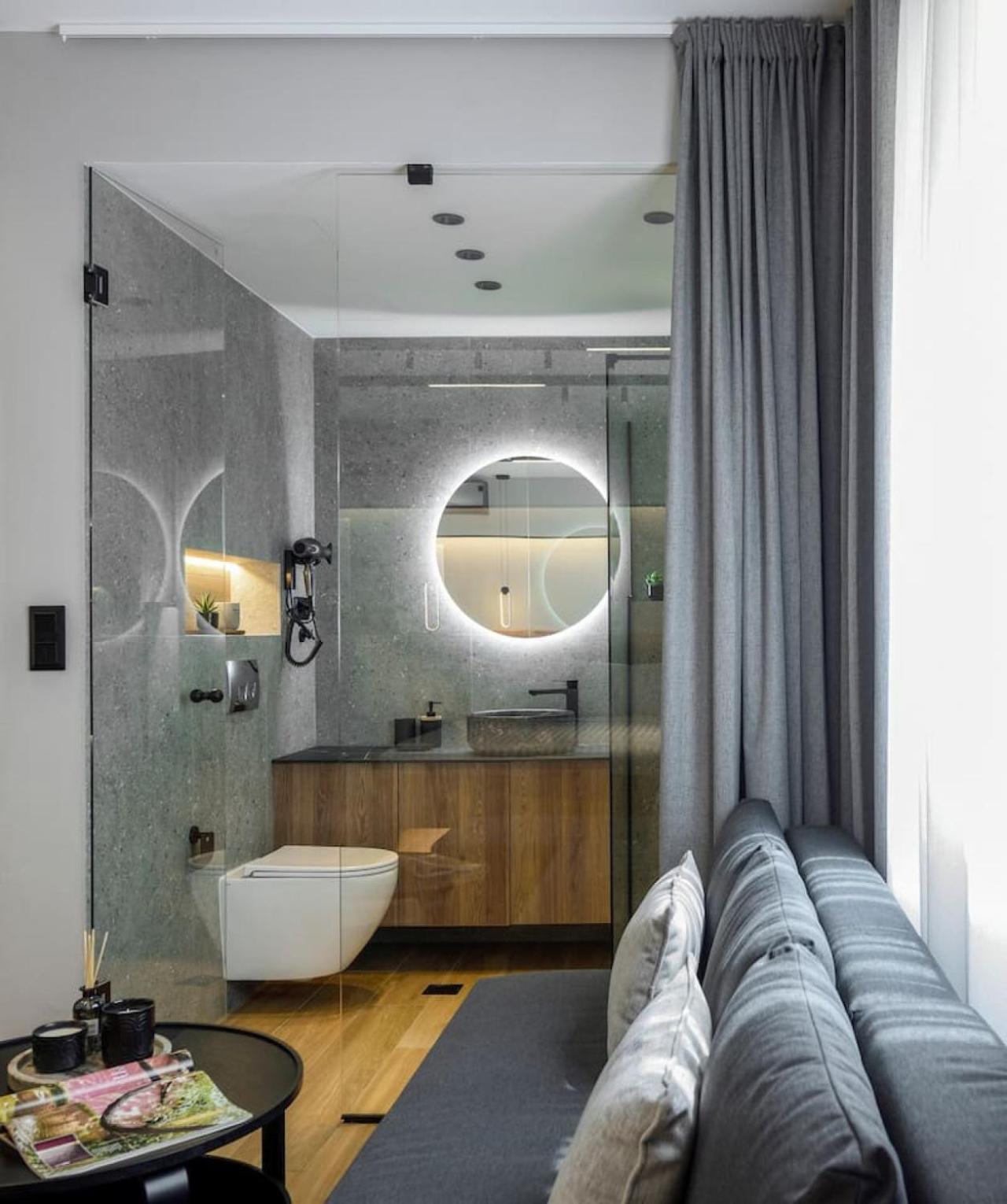 Aristotelian Virtues - Enkrateia Apartmán